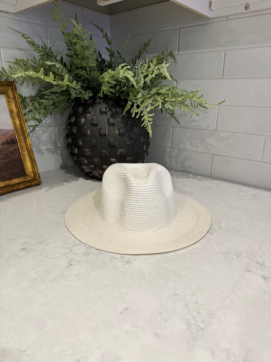 Coastal Cowgirl Hat in White